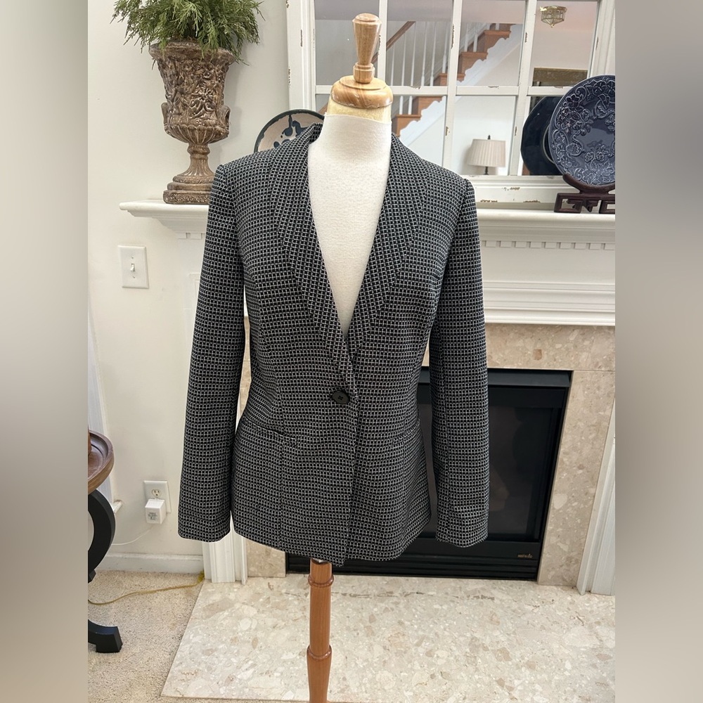 White House Black Market Monochrome Patterned Jacket